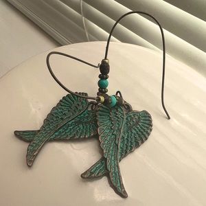 Beautiful pair of angel wing earring.
